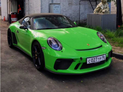 Зив-Капитал и Porsche 911 Speedster: как Шишкин Артем гоняет по Екатеринбургу за счёт юрлица