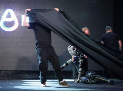 Промобот Южакова и робот-позор Aidol: как Новая технологическая коалиция утопила 4 миллиарда